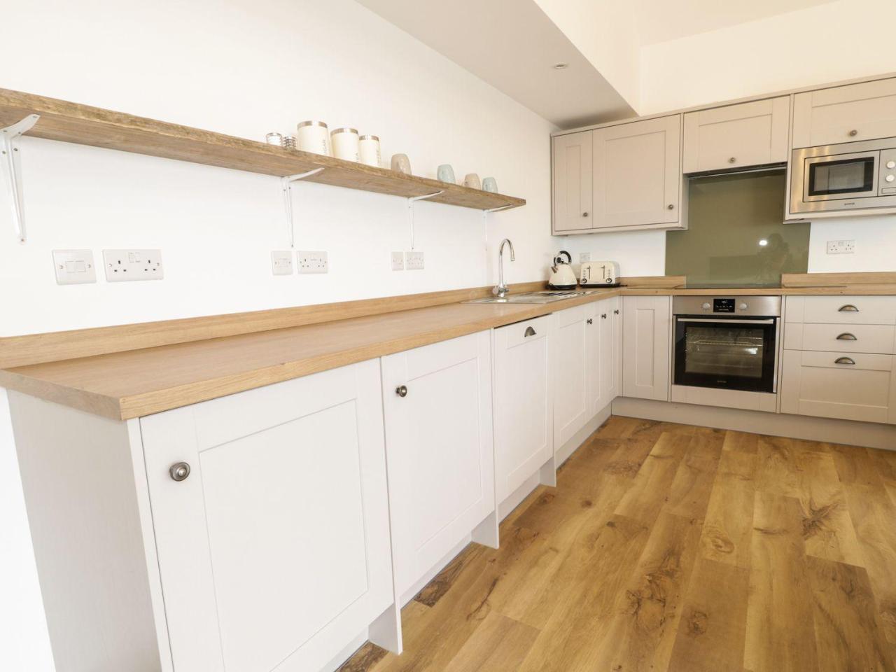 Swan Lodge Castle Farm Wedmore Екстериор снимка